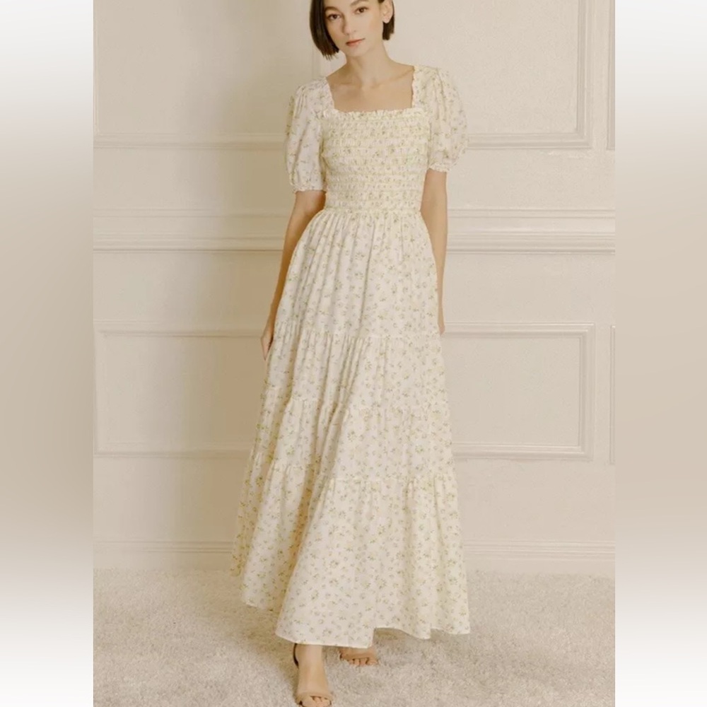 Storia Floral Cream Maxi Dress